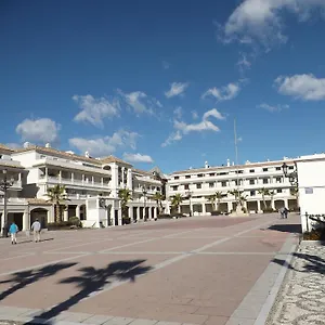 apartamentos-plaza-nerja.es-andalucia.com/